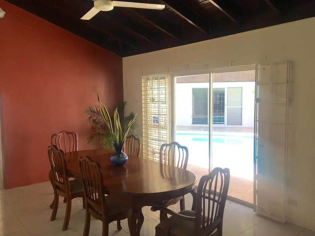 Guest house La Casa Feliz Hotel Montego Bay