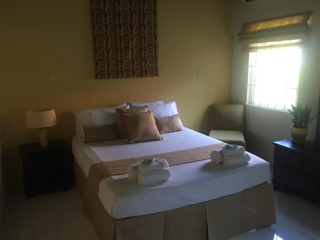 La Casa Feliz Hotel Montego Bay Guest house